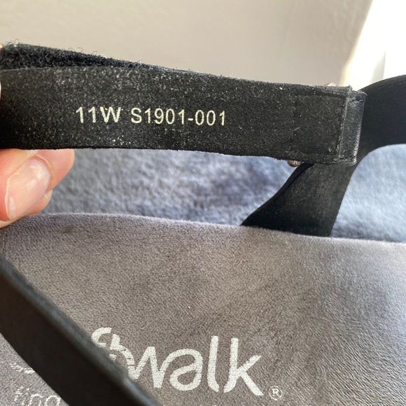 Softwalk Bolinas Leather Thong Sandals Size 11W - Picture 10 of 10